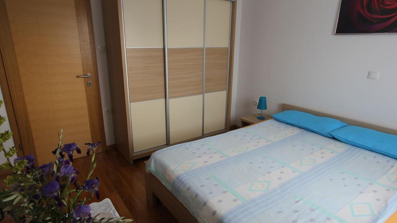 Apartments Vabec Malinska Bagian luar foto